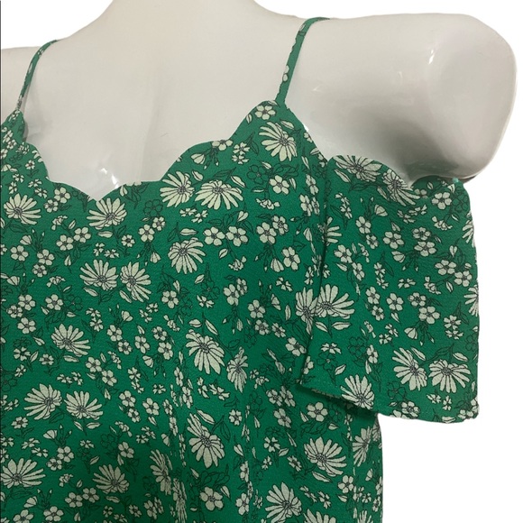 Monteau green floral cold shoulder top - Picture 2 of 5